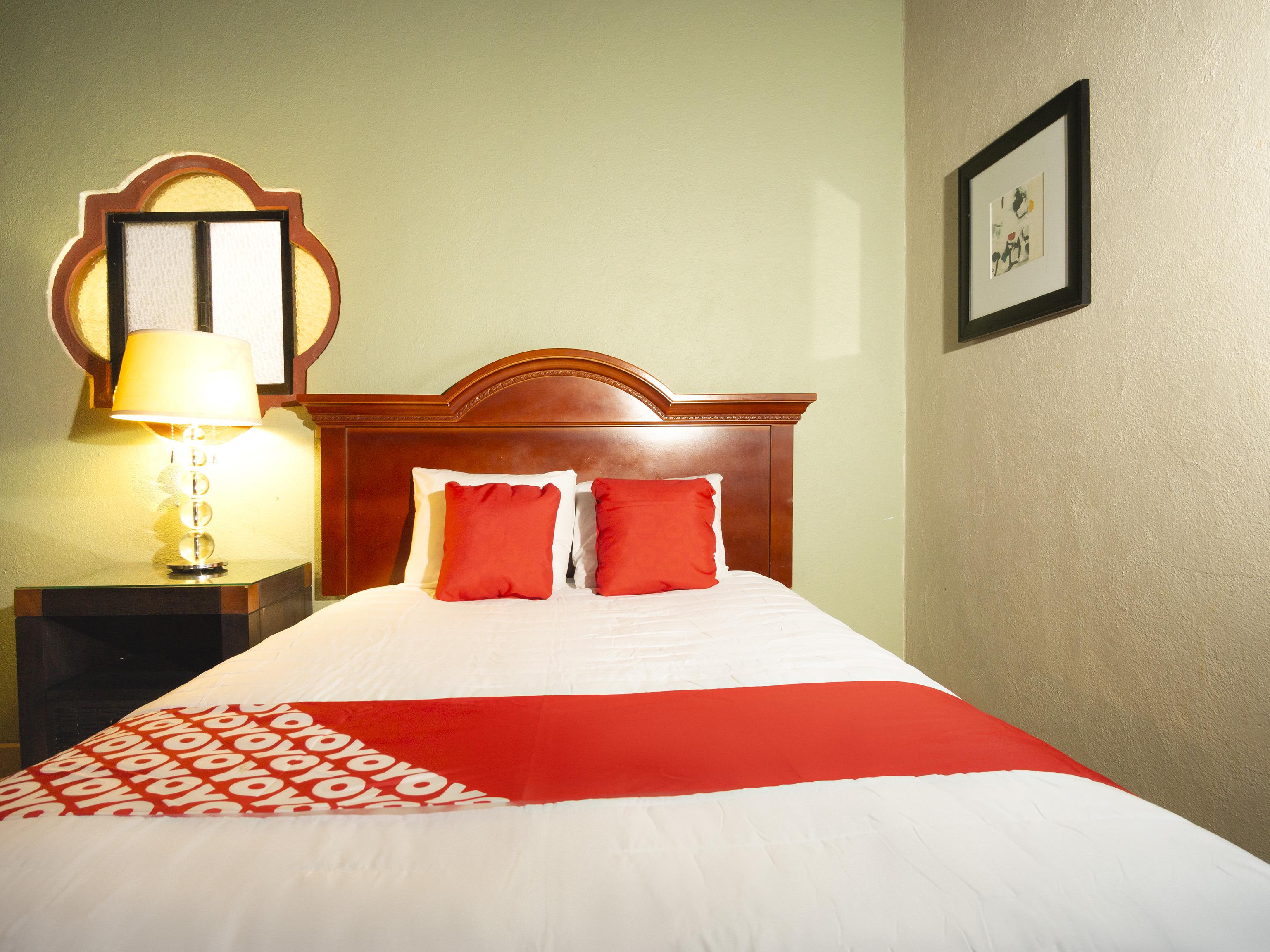 Oyo Hotel Hacienda Don Luis, 로사리토 외부 사진 A typical room at a hotel