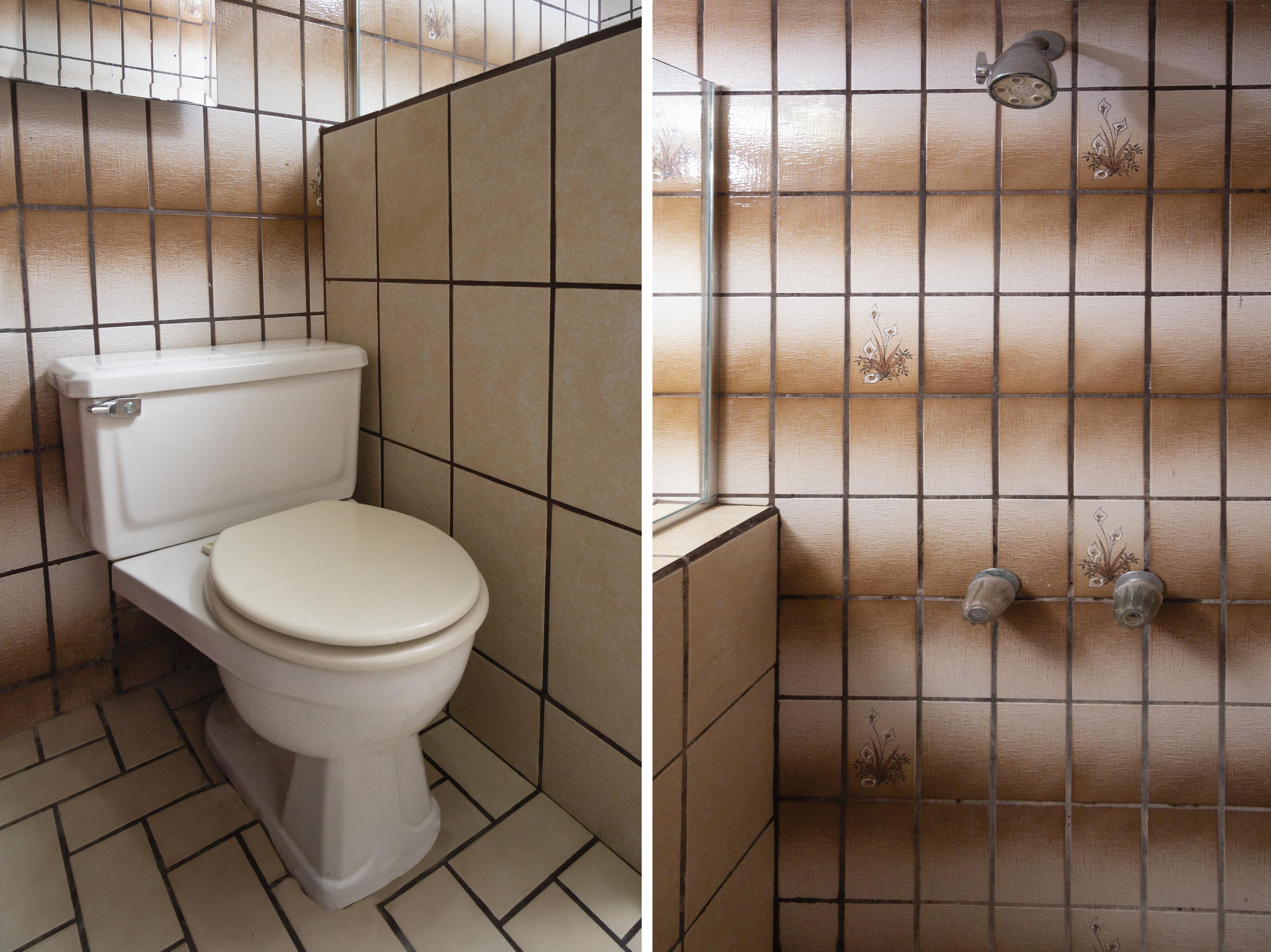 Oyo Hotel Hacienda Don Luis, 로사리토 외부 사진 Bathroom tiles